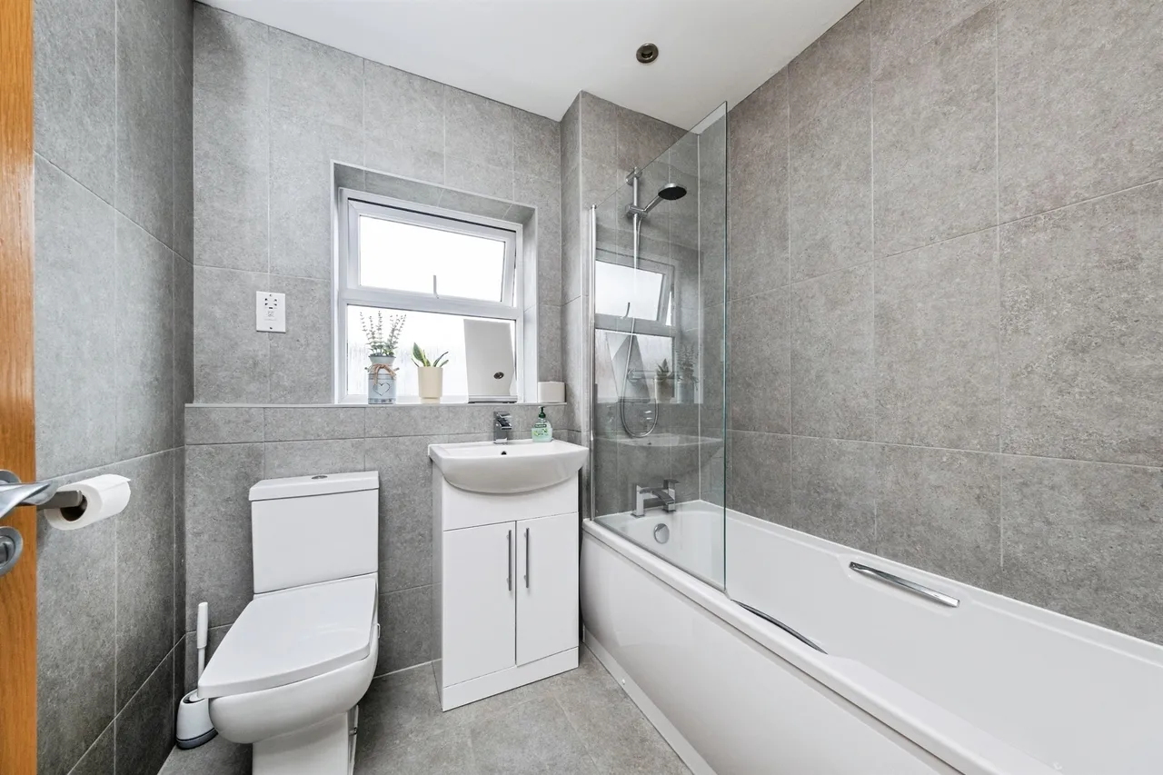 Rowditch Furlong, Redhouse Park, MK14, photo 15