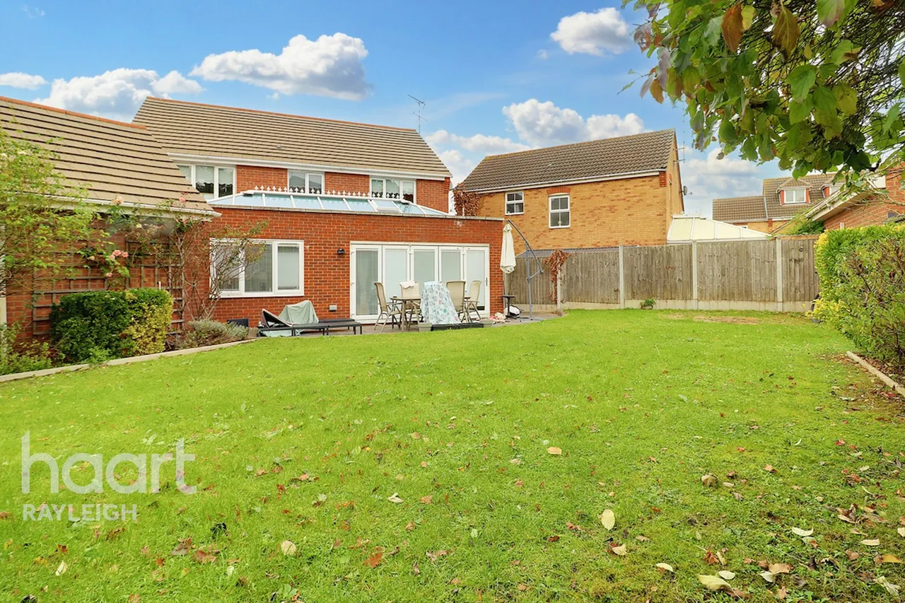 Rowan Close, Rayleigh, SS6, photo 25