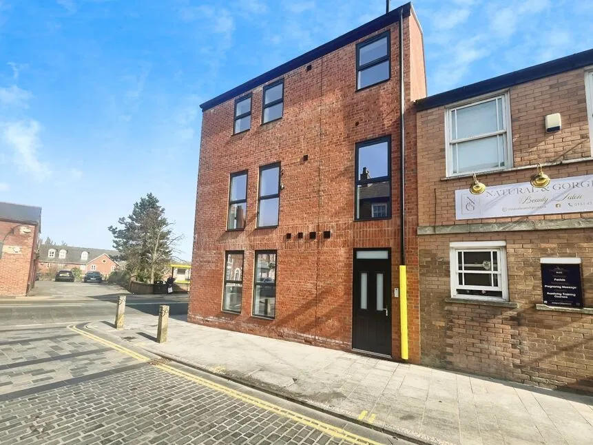2 bed flat to rent, Atherton Street, Prescot, L34