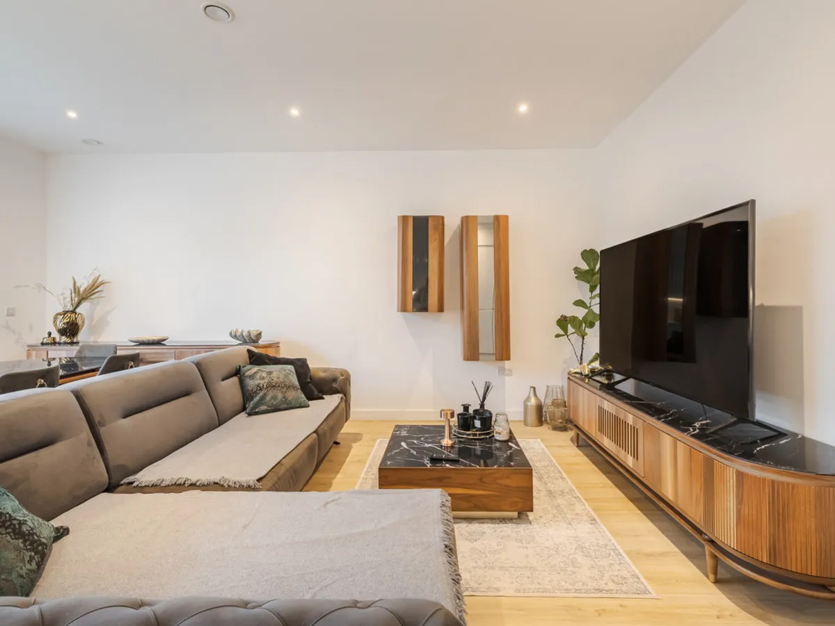 Inglis Road, London, W5, photo 4
