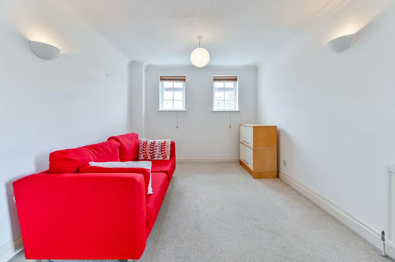 Flat 16, 5 Stapleton Hall Road, London, photo 6