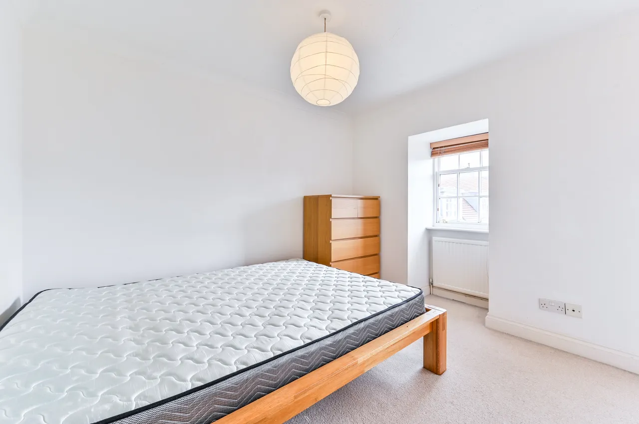 Flat 16, 5 Stapleton Hall Road, London, photo 4