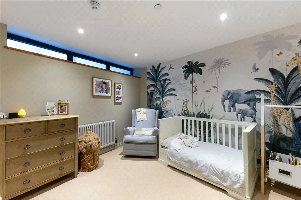 Southwark Bridge Road, London, SE1, photo 13