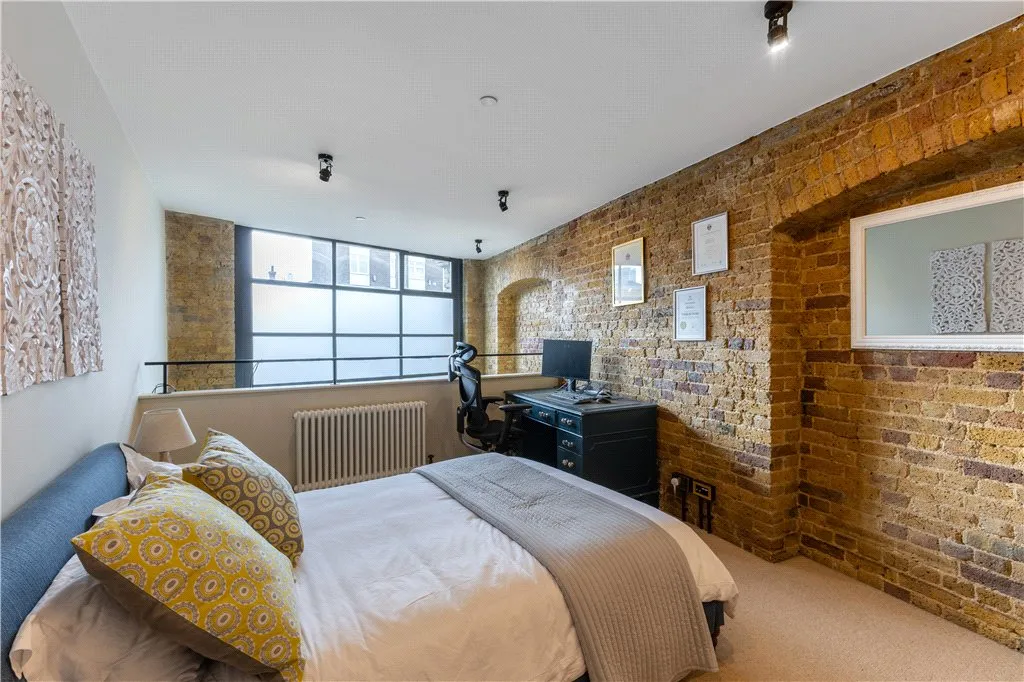 Southwark Bridge Road, London, SE1, photo 10