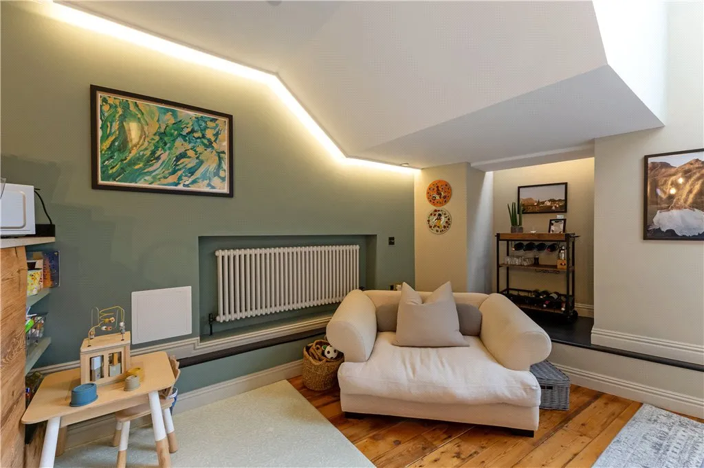 Southwark Bridge Road, London, SE1, photo 5