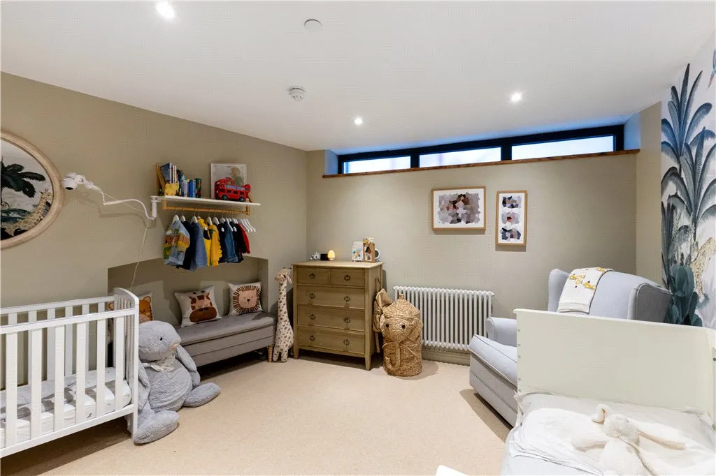 Southwark Bridge Road, London, SE1, photo 14