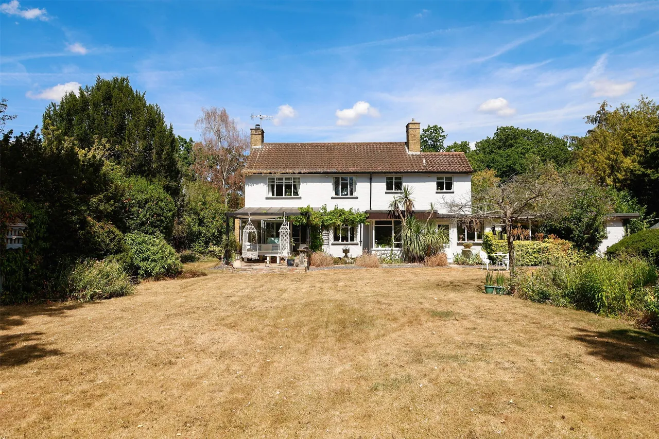 Swan Lane, Edenbridge, TN8, photo 17