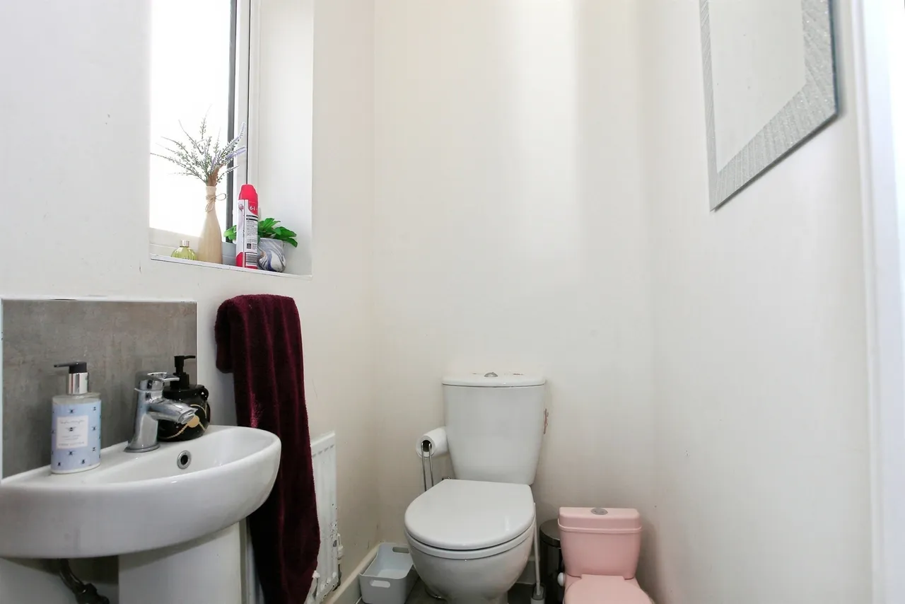 Manor Drive, Peterborough, PE4, photo 8