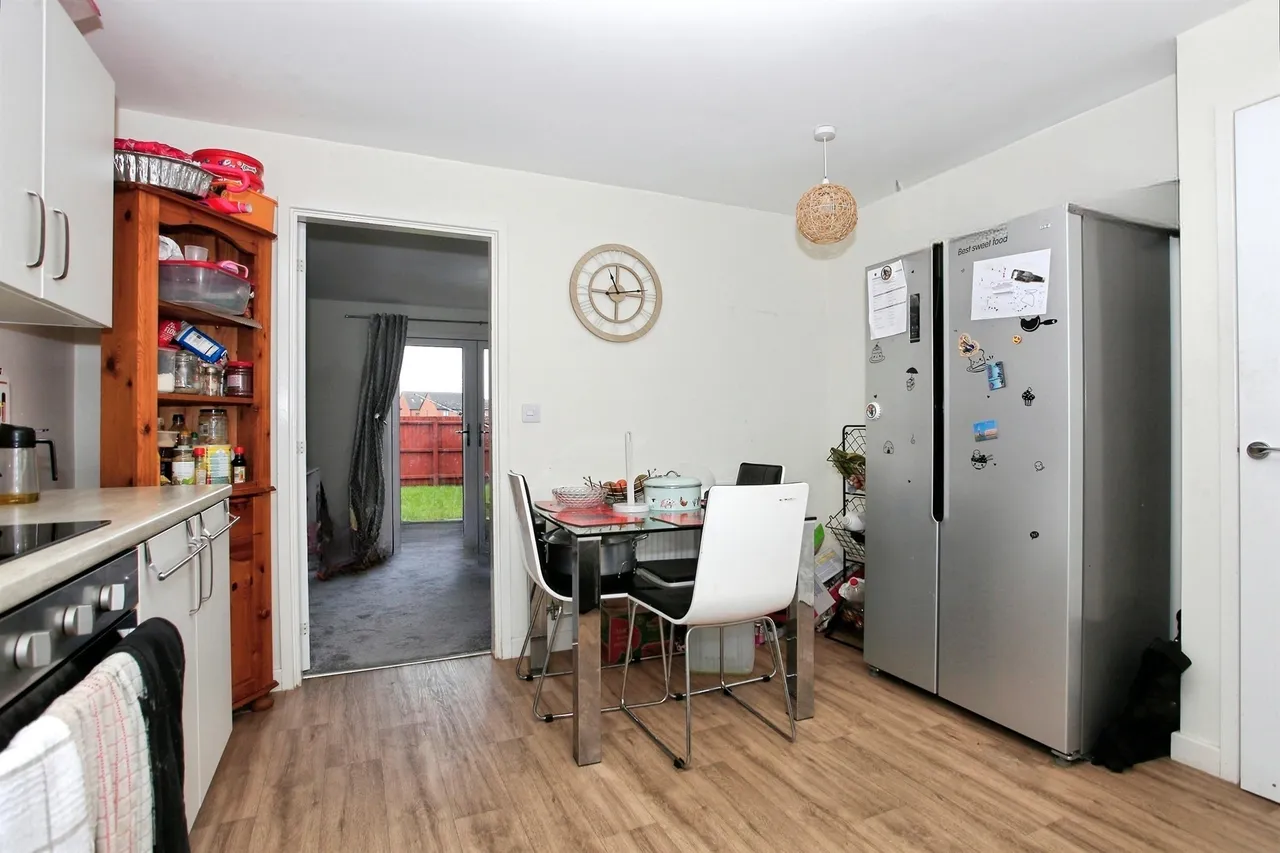 Manor Drive, Peterborough, PE4, photo 6