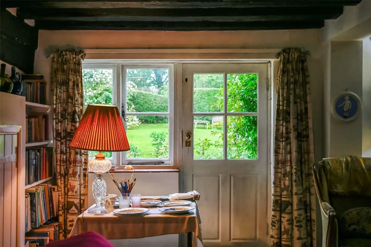 High Halden, Ashford, Kent, TN26 3HS, photo 5