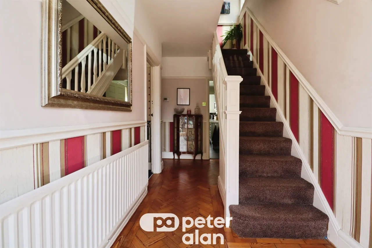 Manor Way, Cardiff, CF14, photo 8