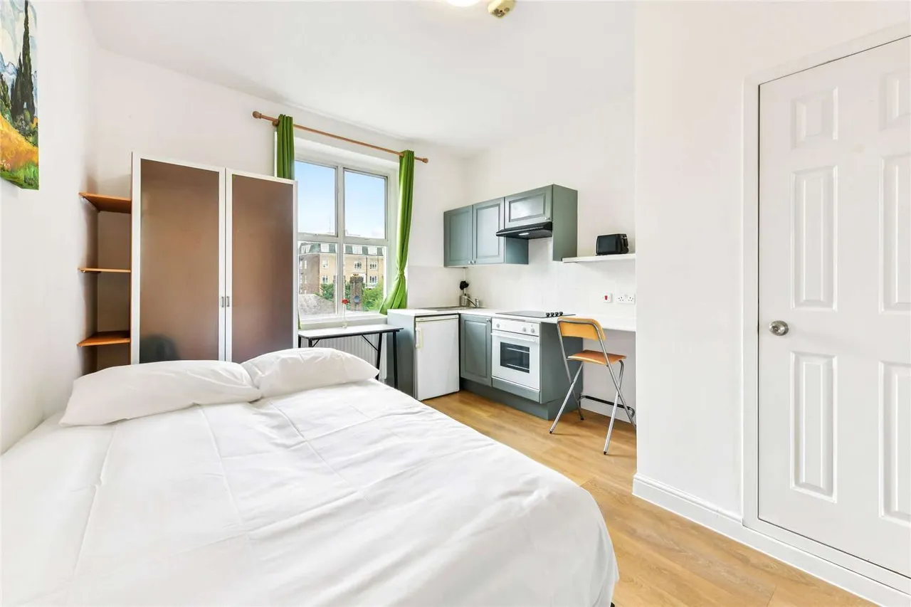 West Cromwell Road, London, SW5 9QL, photo 2