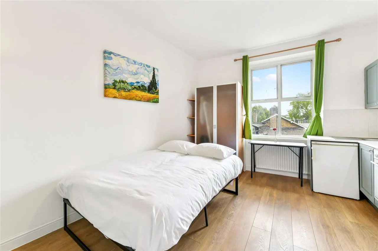 flat to rent — West Cromwell Road, London, SW5 9QL