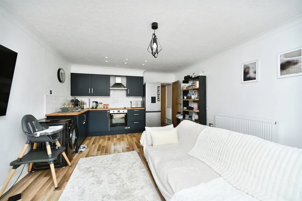 Coombe Road, Brighton, photo 4