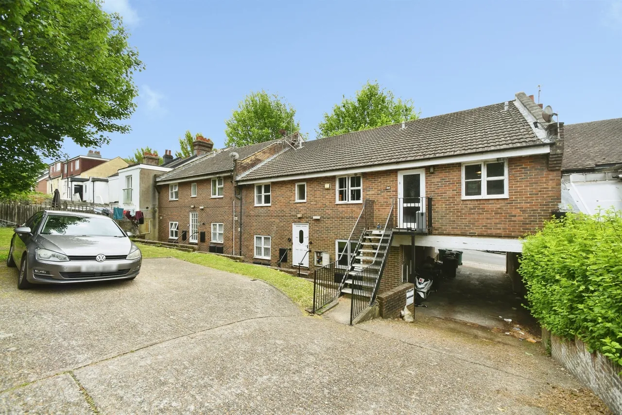 Coombe Road, Brighton, photo 11