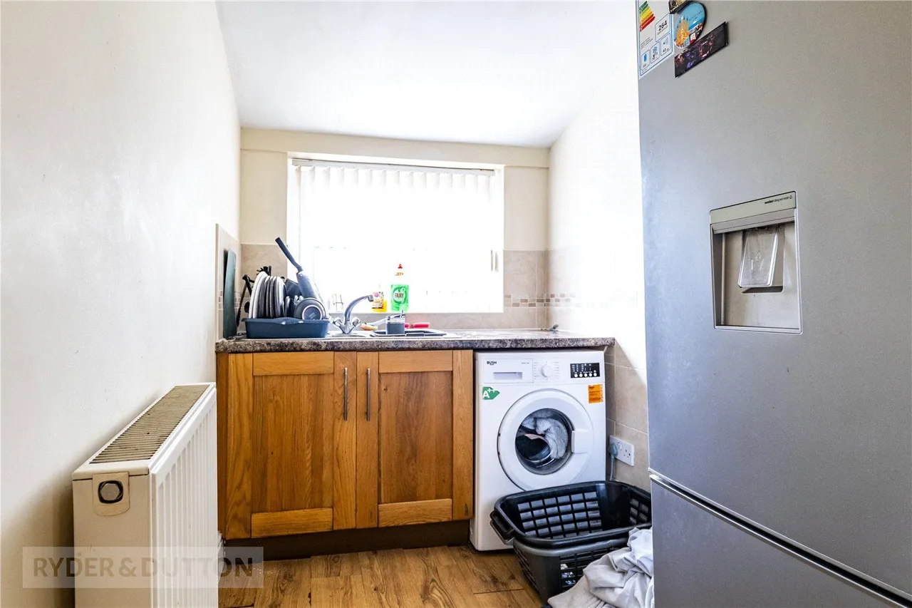 Greenhead Lane, Dalton, HD5, photo 5