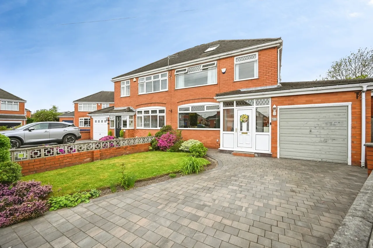 4 bed house for sale — Ruscolm Close, Great Sankey, Warrington, Cheshire, WA5