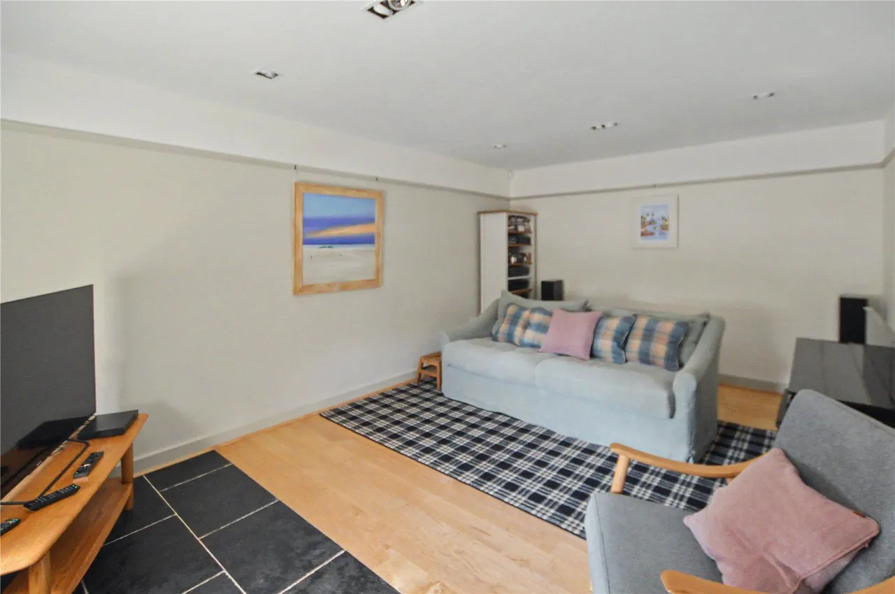 Laurels Farm Drive, Church Fenton, LS24, photo 16