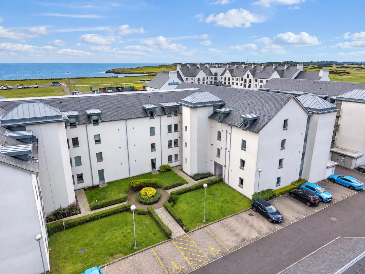 Dalhousie Court, Carnoustie, DD7, photo 22