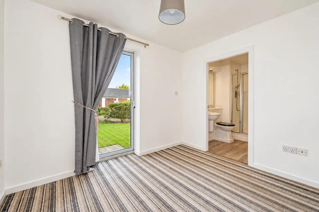 Dalhousie Court, Carnoustie, DD7, photo 11