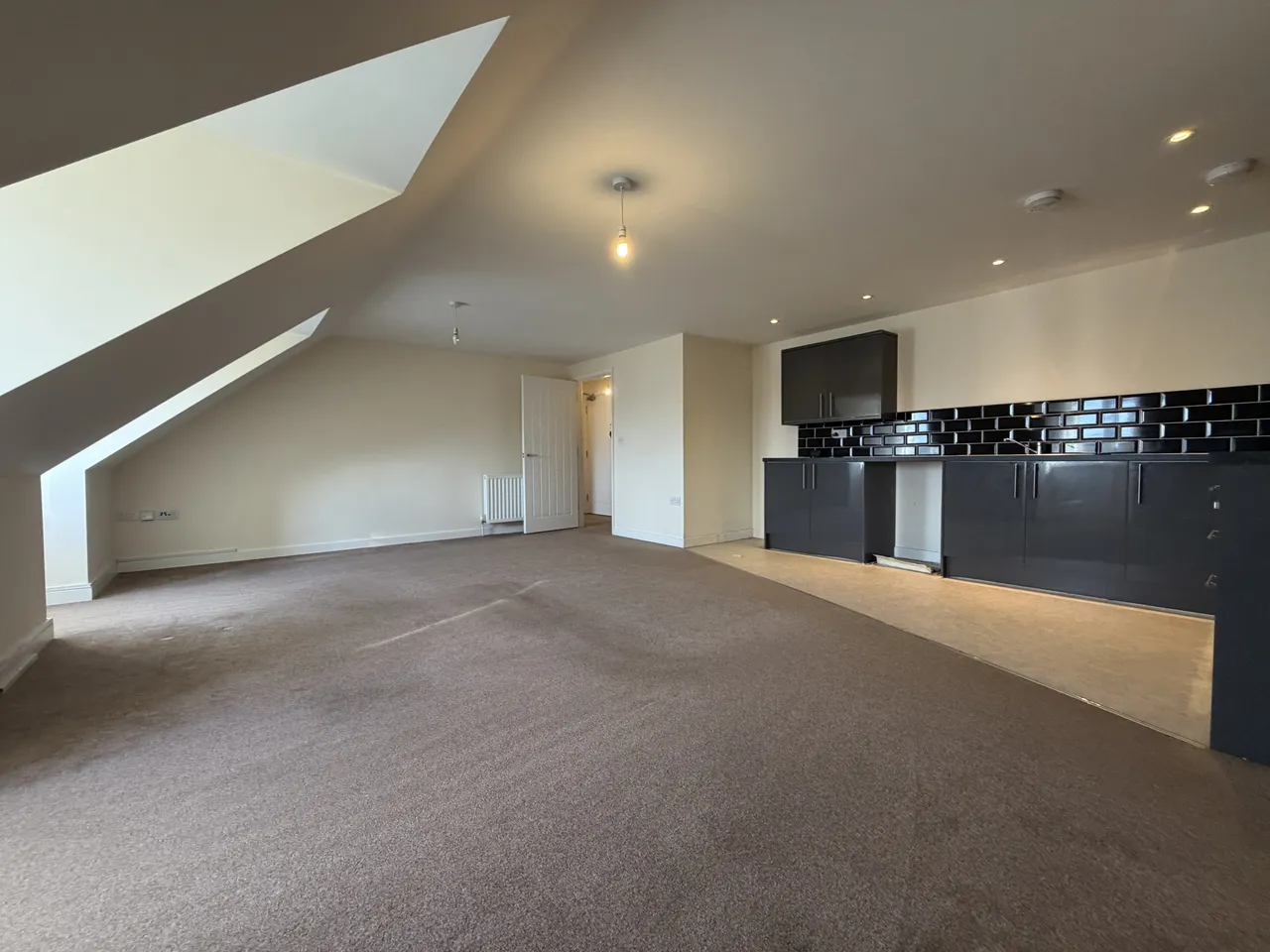Victory Road, Clacton on Sea, CO15, photo 4