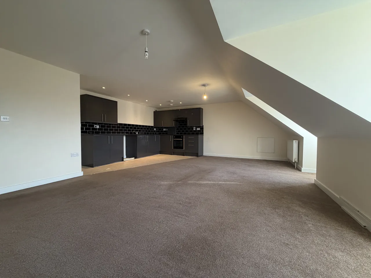 Victory Road, Clacton on Sea, CO15, photo 3