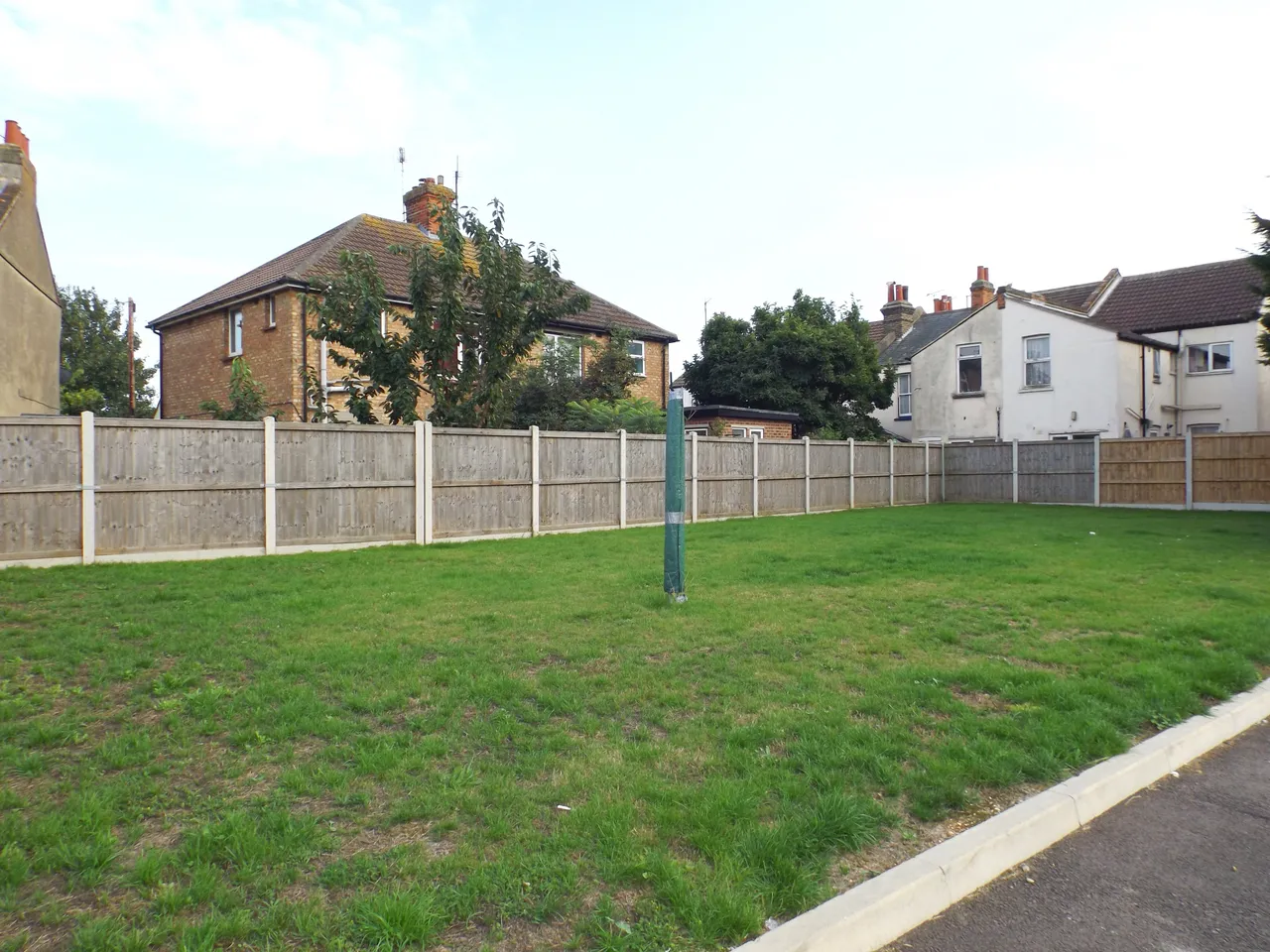 Victory Road, Clacton on Sea, CO15, photo 8