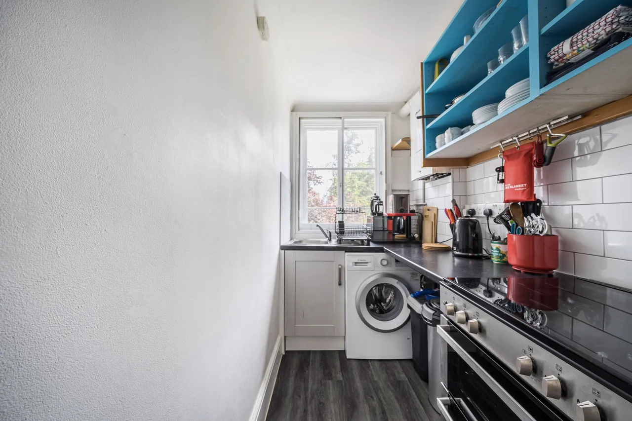Flat 3, 190 Brixton Road, London, photo 9