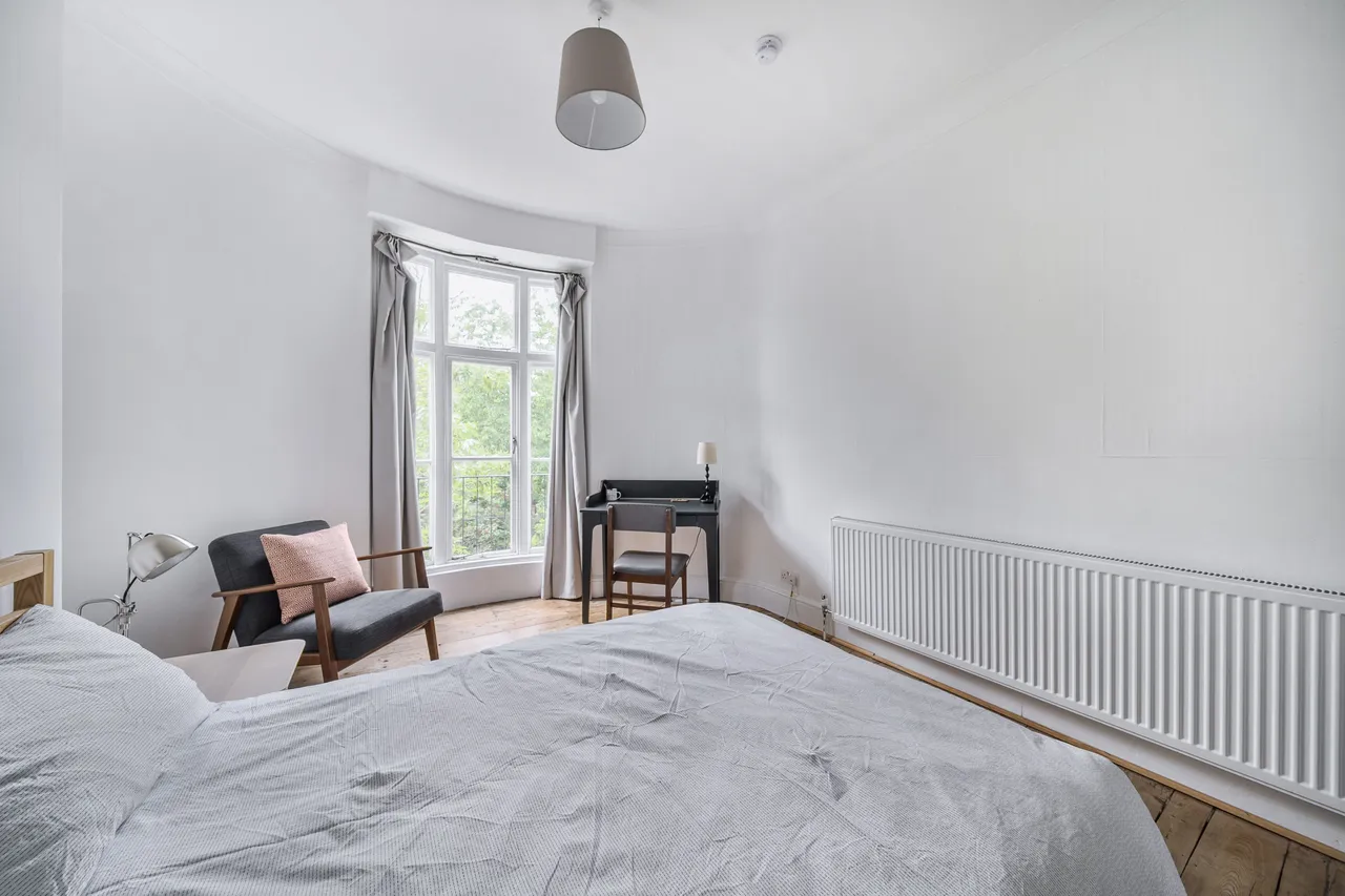Flat 3, 190 Brixton Road, London, photo 11