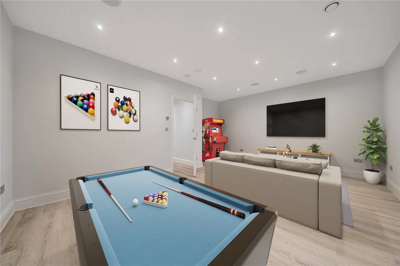 Bromley Road, BR3, photo 6