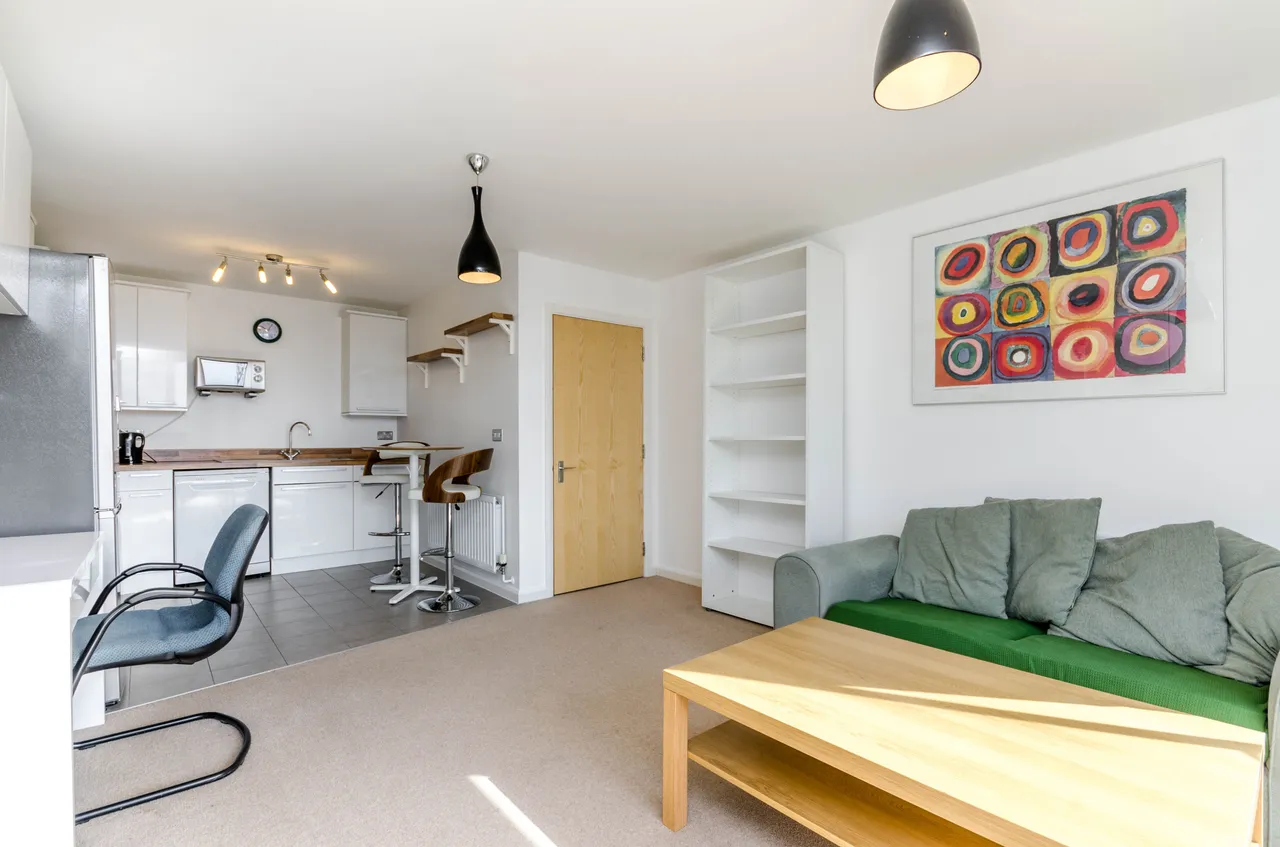 Apartment 417 Trico House, 1 Ealing Road, Brentford, photo 7