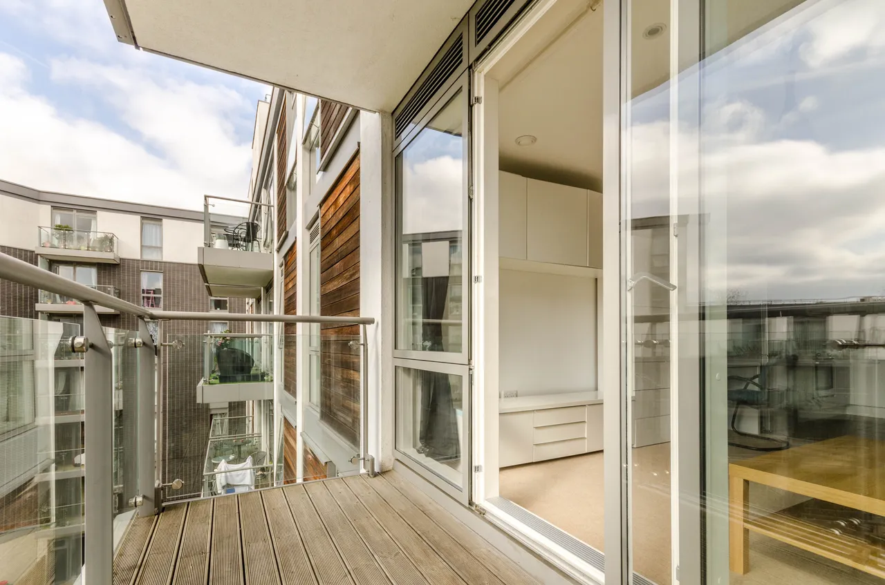 Apartment 417 Trico House, 1 Ealing Road, Brentford, photo 4