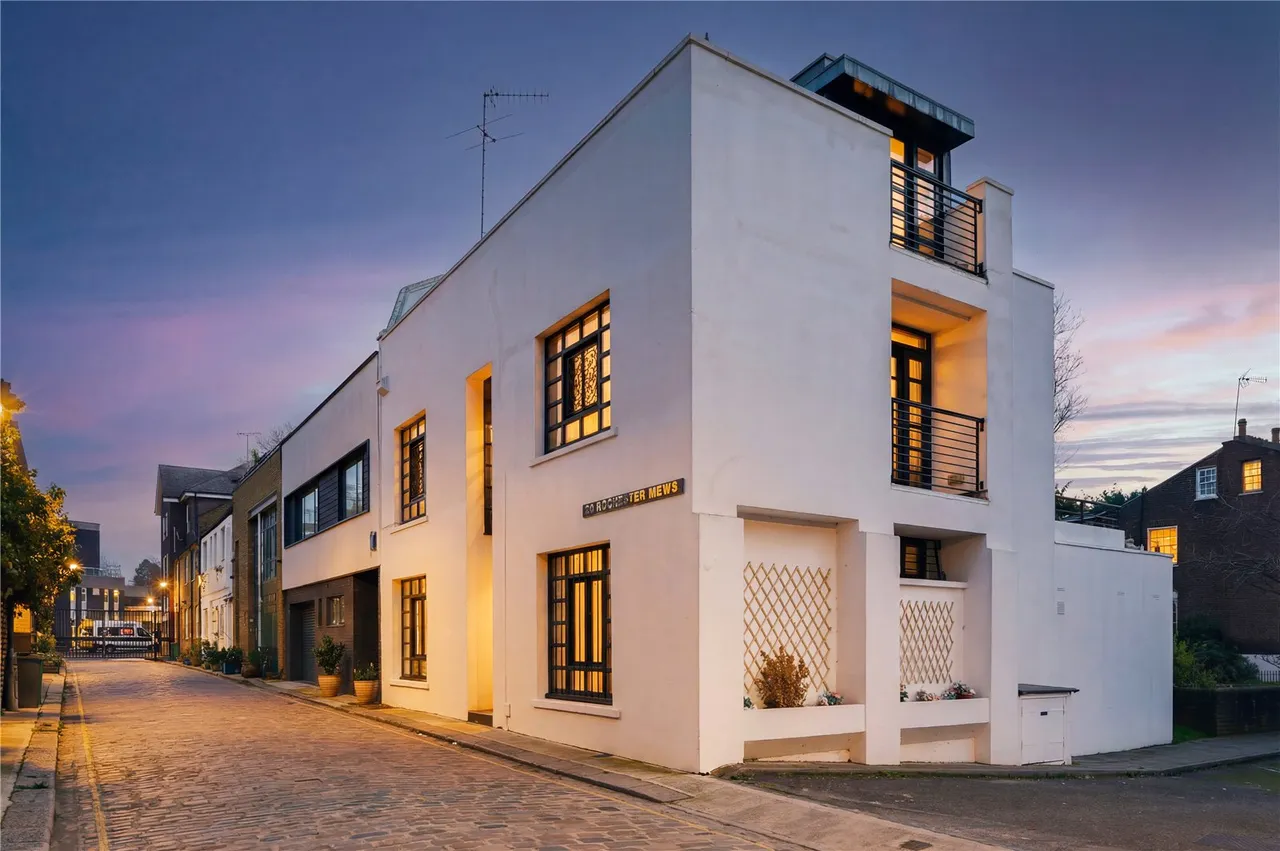 Rochester Mews, Camden, NW1, photo 4