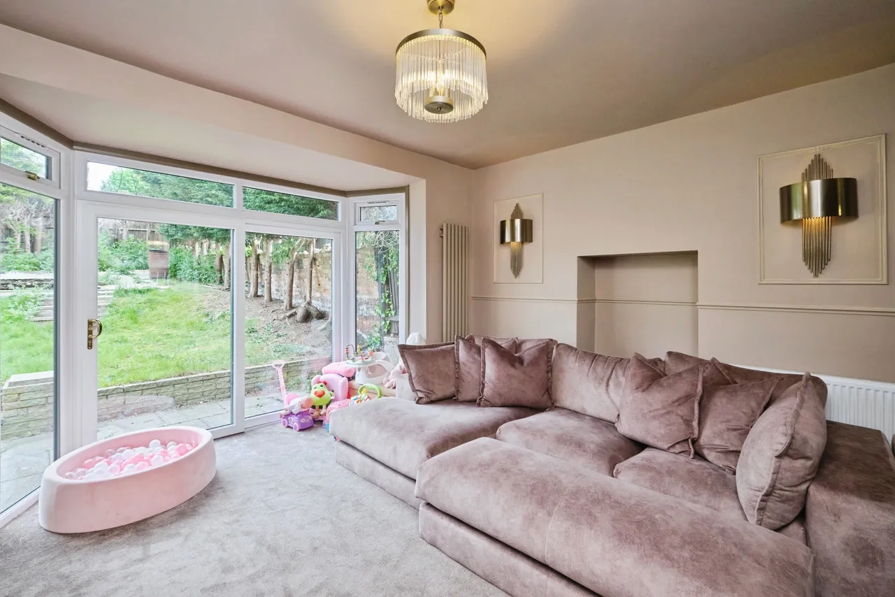 Lindale Avenue, Birmingham, B36, photo 4