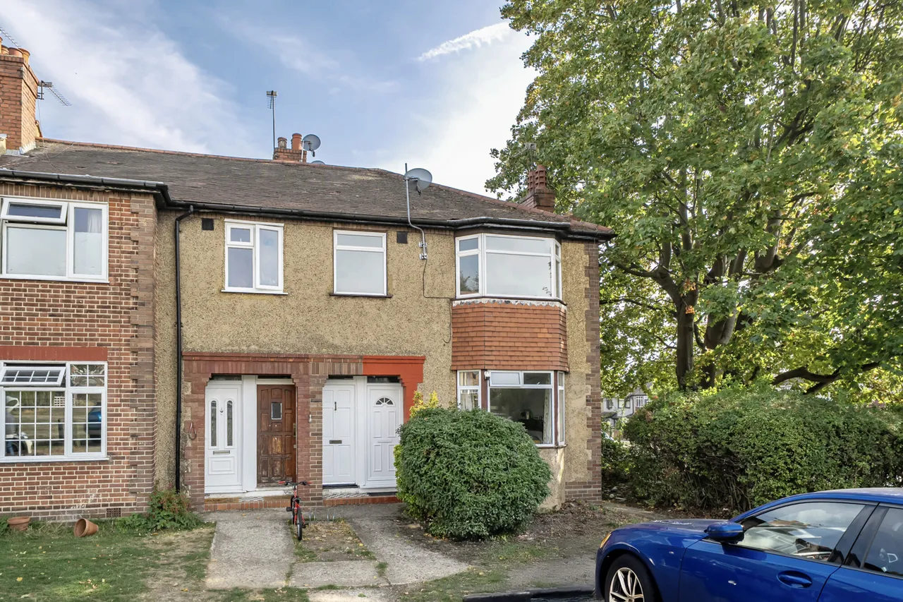 Whitton Avenue West, Northolt, UB5, photo 20
