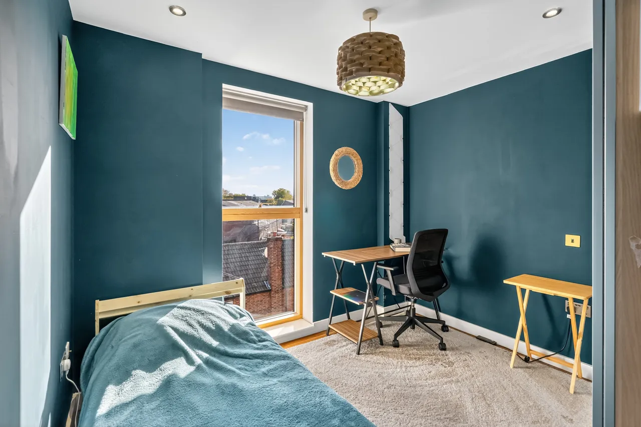 Queens Road West, London, E13, photo 16