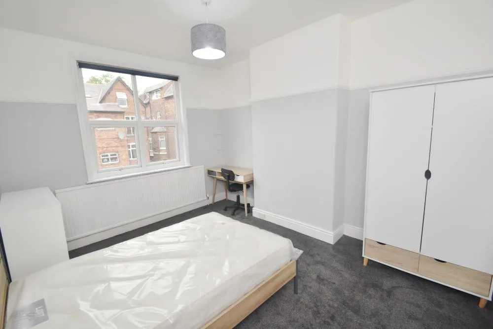 Kedleston Avenue, Manchester, M14, photo 6