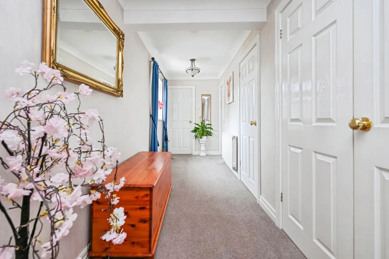 Kirklake Bank, Formby, L37, photo 11