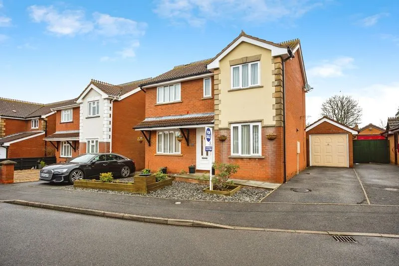 3 bed house for sale — Regency Gardens, Grantham