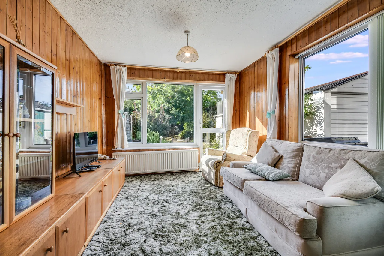151 Moulsham Drive, Old Moulsham, Chelmsford, Essex, CM2 9PZ, photo 7