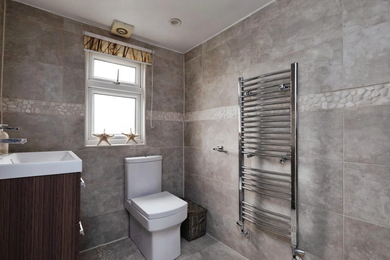 Salop Road, London, E17, photo 19
