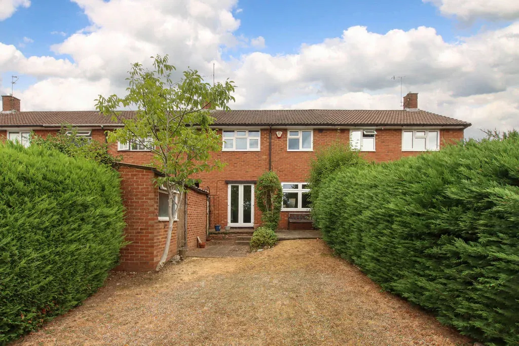 Pond Road, Hemel Hempstead, Hertfordshire, HP3 8BA, photo 12