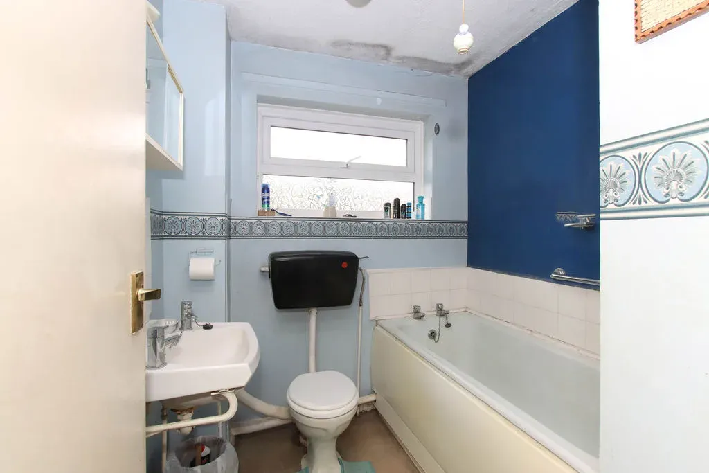 Pond Road, Hemel Hempstead, Hertfordshire, HP3 8BA, photo 7