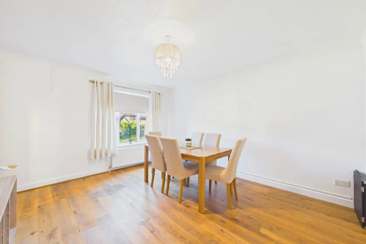 Bryson Court, Hamilton, photo 11