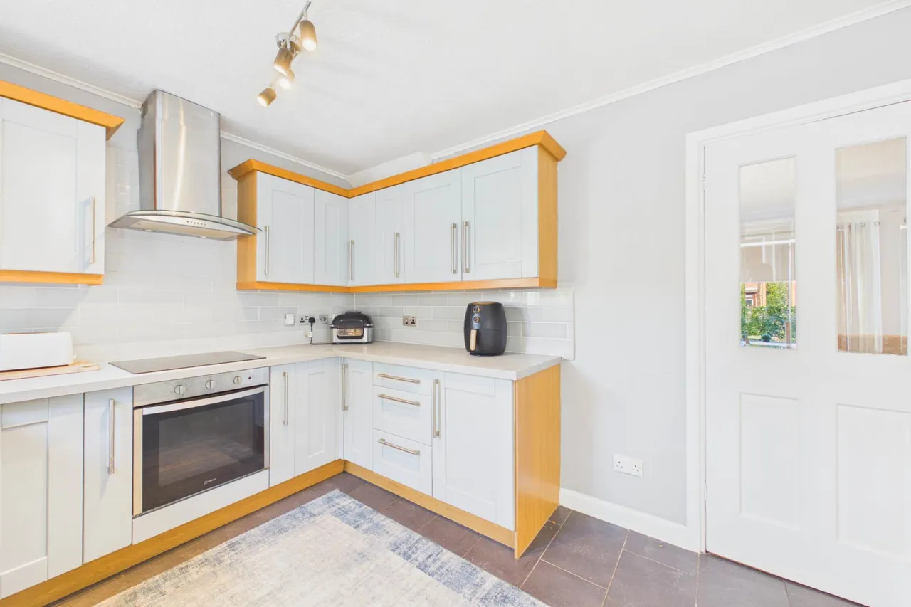 Bryson Court, Hamilton, photo 7
