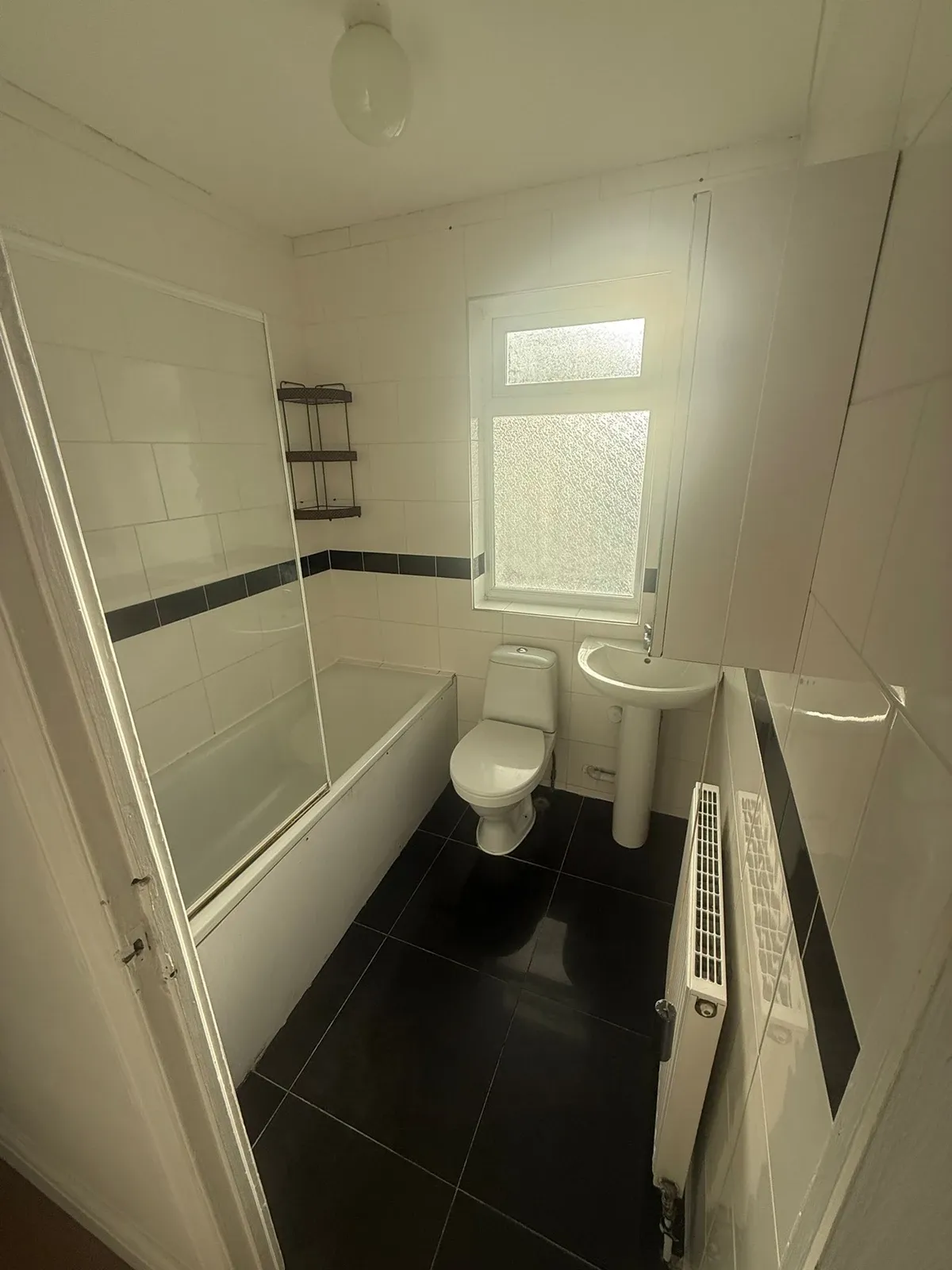 Bell Lane, London, NW4 2AR, photo 26