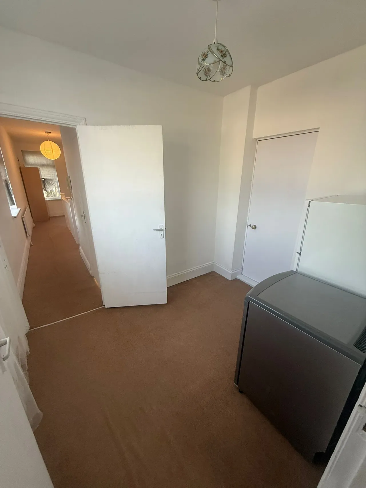 Bell Lane, London, NW4 2AR, photo 12