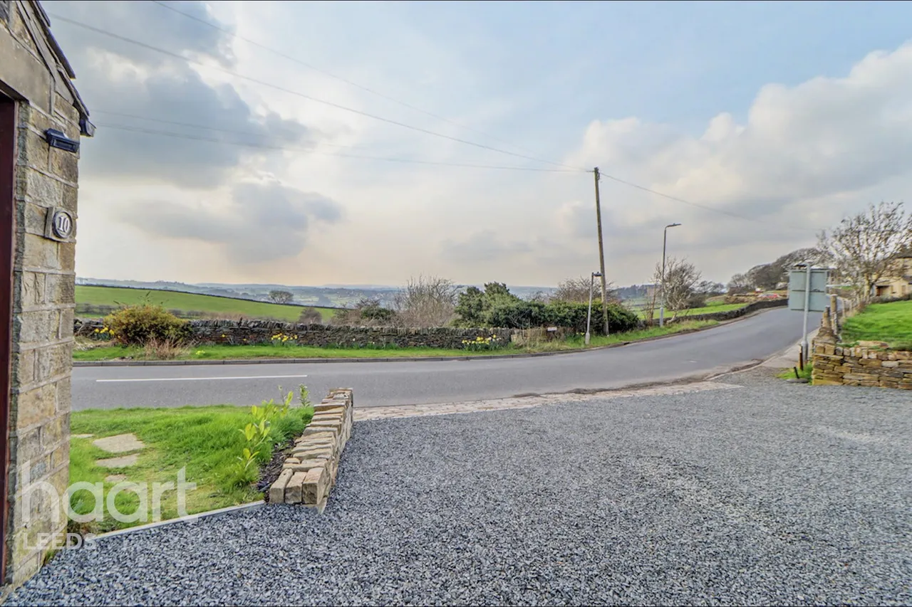 Kew Hill, Huddersfield, HD3, photo 19