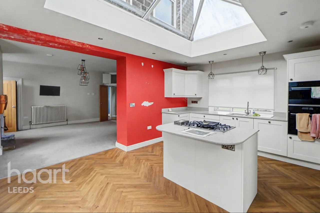Kew Hill, Huddersfield, HD3, photo 6