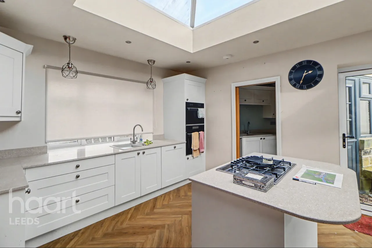 Kew Hill, Huddersfield, HD3, photo 7